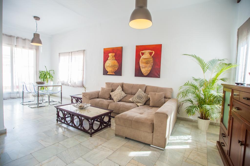 Apartamentos Catedral Málaga Eksteriør billede