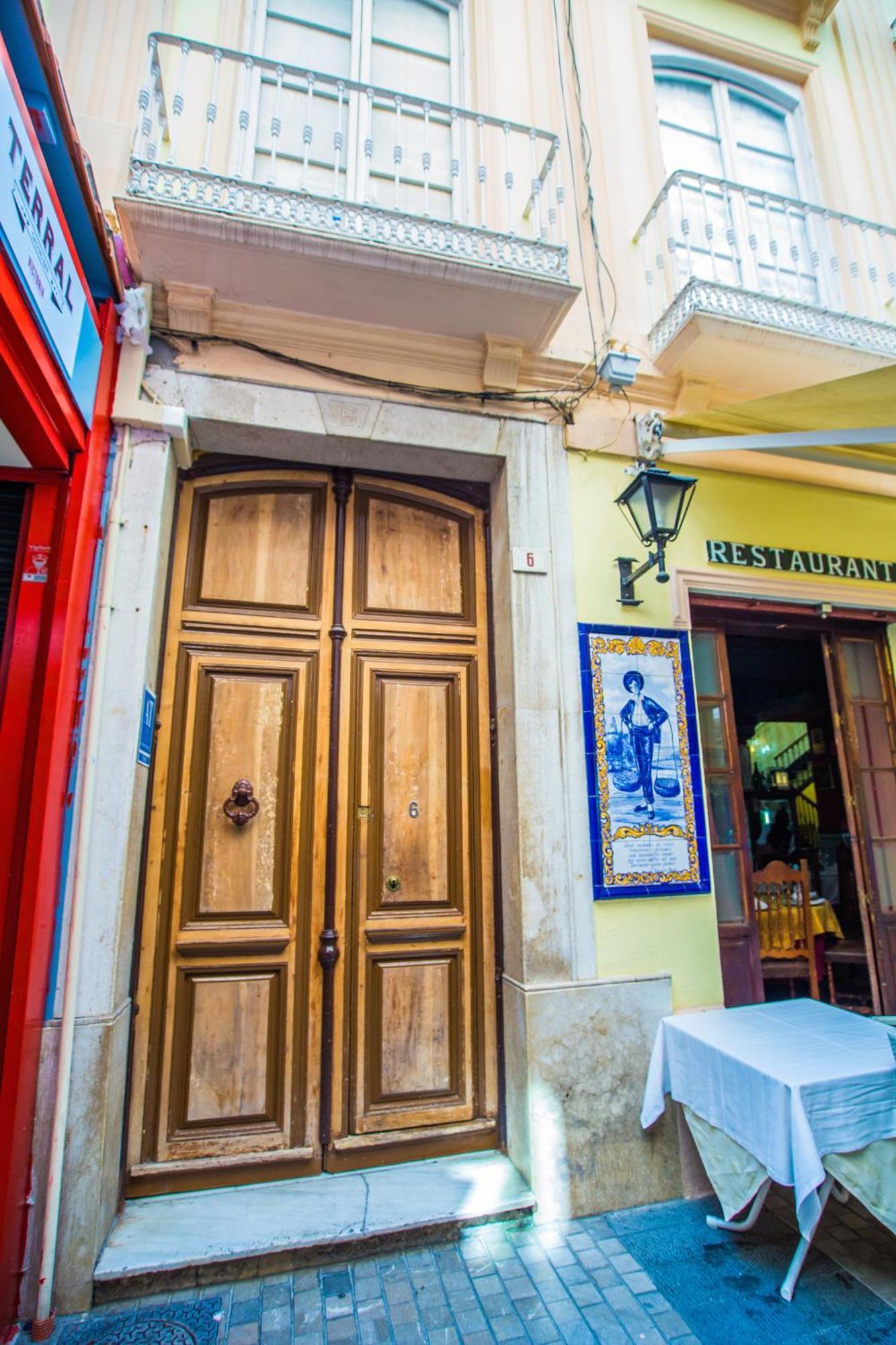 Apartamentos Catedral Málaga Eksteriør billede
