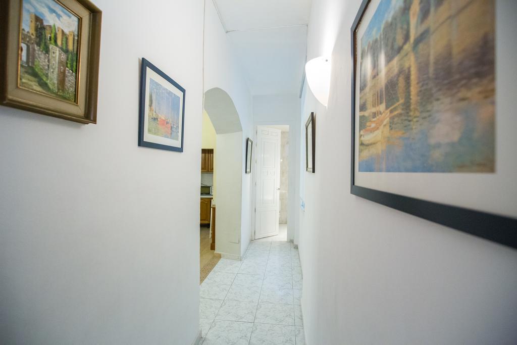 Apartamentos Catedral Málaga Eksteriør billede