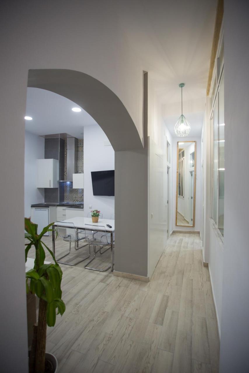 Apartamentos Catedral Málaga Eksteriør billede