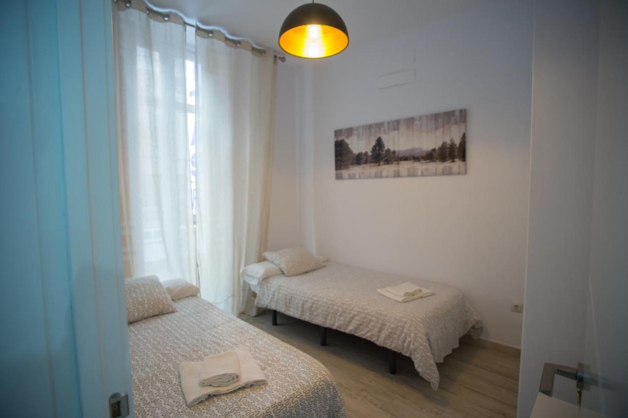 Apartamentos Catedral Málaga Eksteriør billede